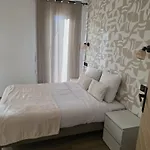La Costiere Villa *